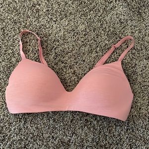 Victorias Secret t-shirt bra 36C